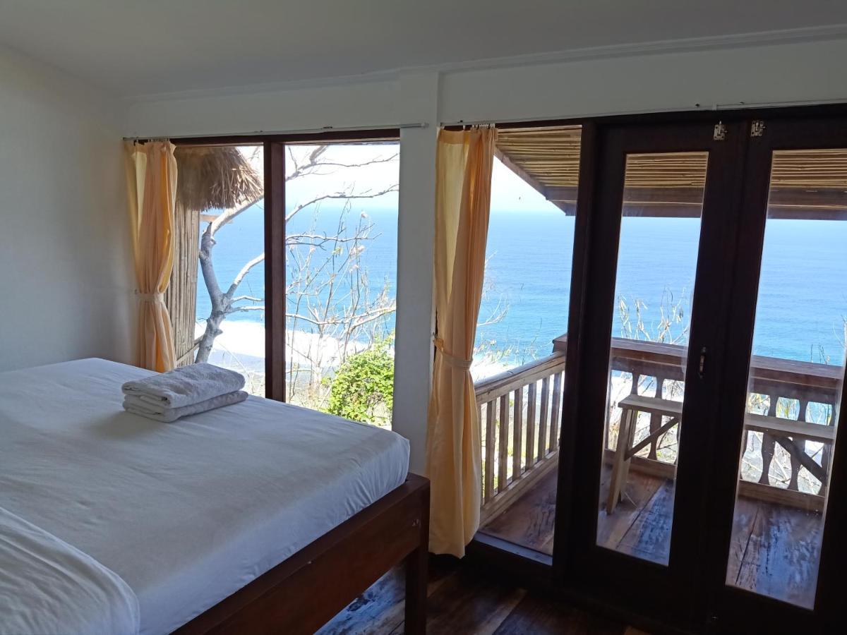 Nunggalan Hut Villa อูลูวาตู ภายนอก รูปภาพ