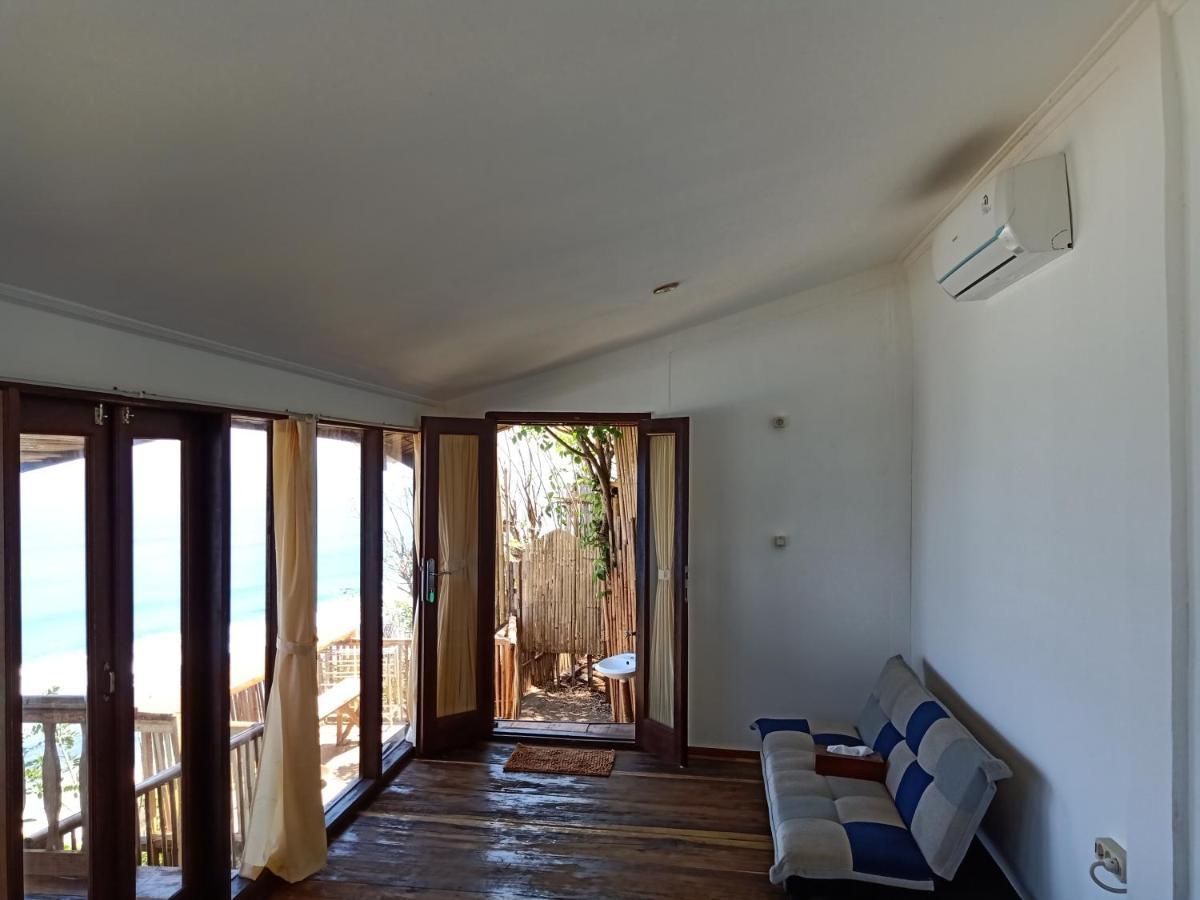 Nunggalan Hut Villa อูลูวาตู ภายนอก รูปภาพ