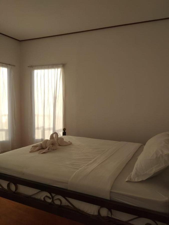 Nunggalan Hut Villa อูลูวาตู ภายนอก รูปภาพ
